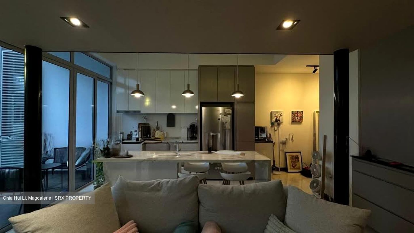 euHabitat (D14), Condominium #569725391